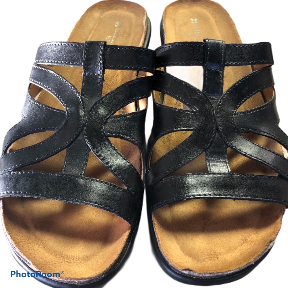 Naturalizer Sandals Size 10 Narrow - Picture 2 of 7